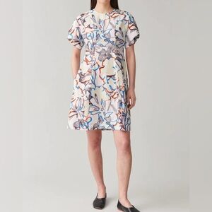 COS Drape Short Sleeve Dress Abstract Cream Size 14 Boxy Relaxed Fit Modern